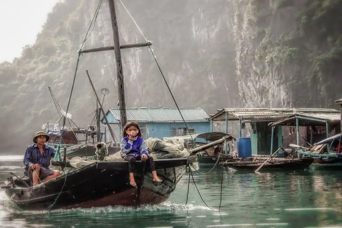 Life at  Viet Hai Fishing Village 
